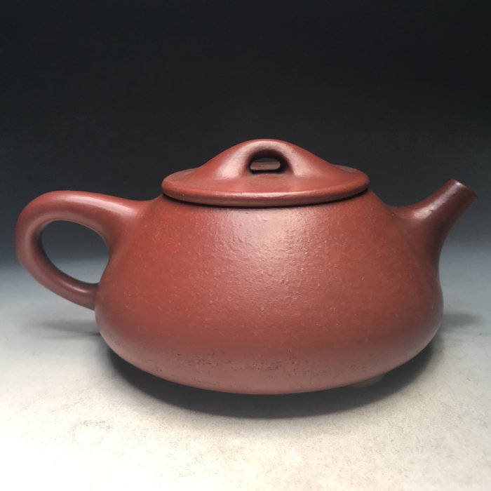 宜興茶壺 壺口飯吃】A528 早期刻字石瓢壺中國宜興十四孔約300cc | Yahoo拍賣