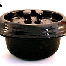 完美品 雲井窯三合黑樂飯釜 飯鍋 土鍋 日本雲井窯—飴釉飯鍋（3合） PEKOE