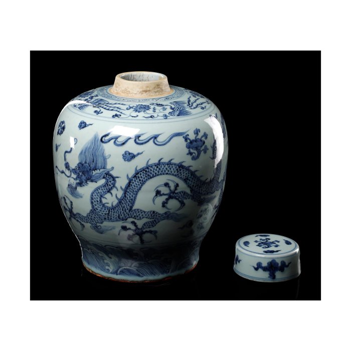 個人珍藏】～ 青花賞瓶/蓋罐～青花瓷龍戲珠紋五爪龍紋清中晚期| Yahoo拍賣