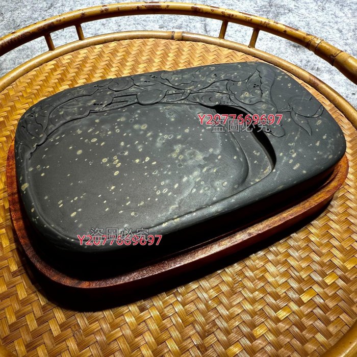 歙硯老坑龍尾金星金暈《荷塘清趣》硯整體畫面感十足寓意清新自然舊藏文