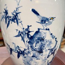 景德鎮青花五彩花瓶，涂玉平老師力作《春韻》，純手工繪製，發色純正