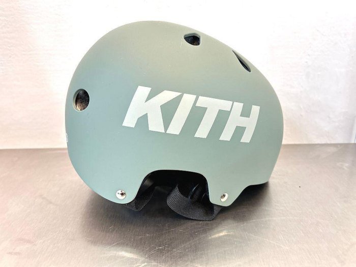 BLACK全新KITH x Banwood Helmet經典RONNIE FIEG綠色滑板小兒童