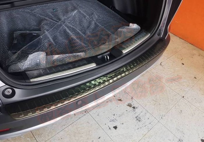 【小鳥的店】2017-22 CR-V5 CRV5.5代【後護板-外】黑鈦拉絲 後保桿飾條 後保防刮板 後箱門檻踏板 改裝