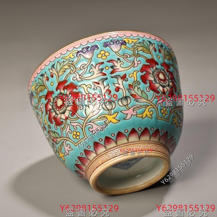 中国古美術・旧蔵乾隆年款・琺瑯彩・粉彩磁器小酒碗・茶碗・押し碗・純手描き・箱付き 乾隆款純手繪琺瑯彩粉彩瓷酒杯茶碗畫工精湛器型款式精美重120克高4.5