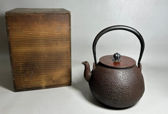 古玩輕鬆拍】老日本頂級茶道具名金工匠龍文堂造☆落款銀摘厚銅蓋柚肌棗