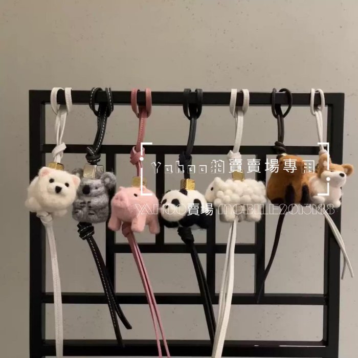 預購 Sample sell Panda charm 全新正品 Loewe 熊貓 貓熊 各款可愛動物 掛飾 吊飾 幾合包 雲朵包 福袋包