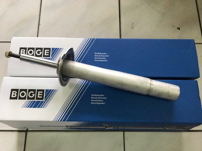BOGE 避震器 BMW E39