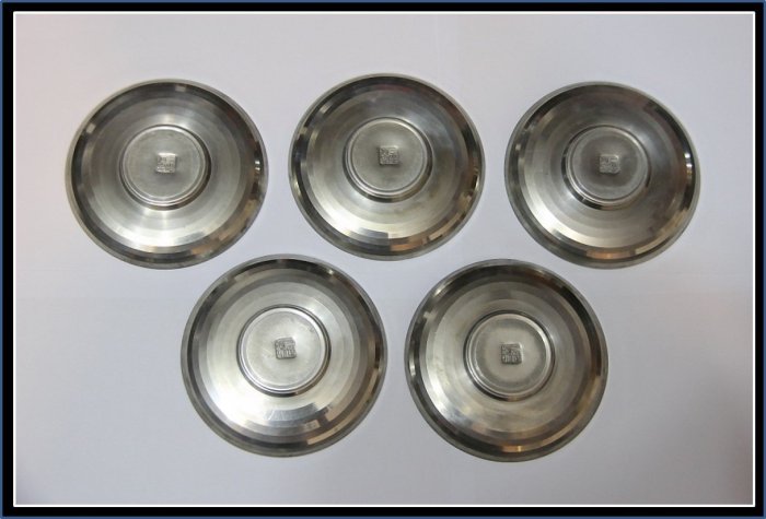 勇福堂》】日本茶道具－三世秦藏六造【純錫圓式茶托5客】共箱－重430