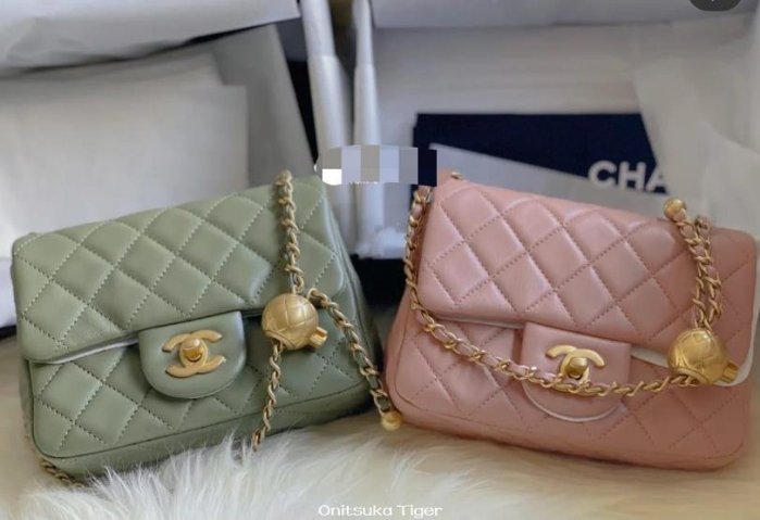 二手CHANEL 金屬球方胖子18CM粉色迷你口蓋包 AS1786