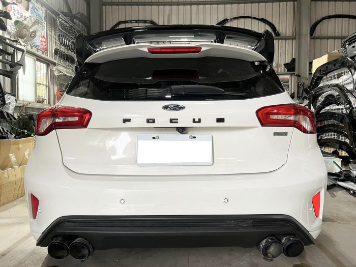 福特 FOCUS MK4 MK4.5 ST-LINE 五D車用 RS 鋼琴烤漆黑 大尾翼 RS尾翼 免黏貼 固定式
