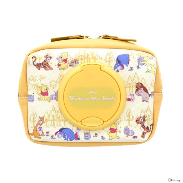 【震撼精品百貨】小熊維尼 Winnie the Pooh ~日本Disney迪士尼 小熊維尼多功能皮質紙巾收納包seepo*69176