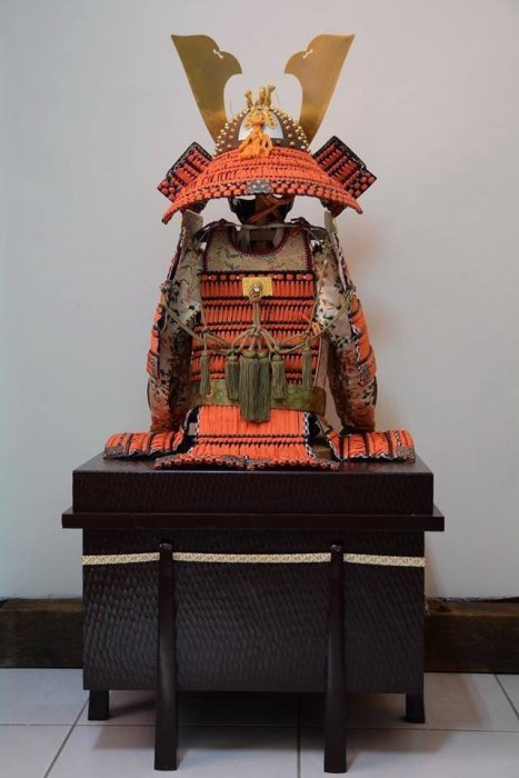 大自然之坊~@ 日本武士甲冑@ 鎧甲@ 源氏大鎧@ 五枚胴赤系威大鎧@ 稚童