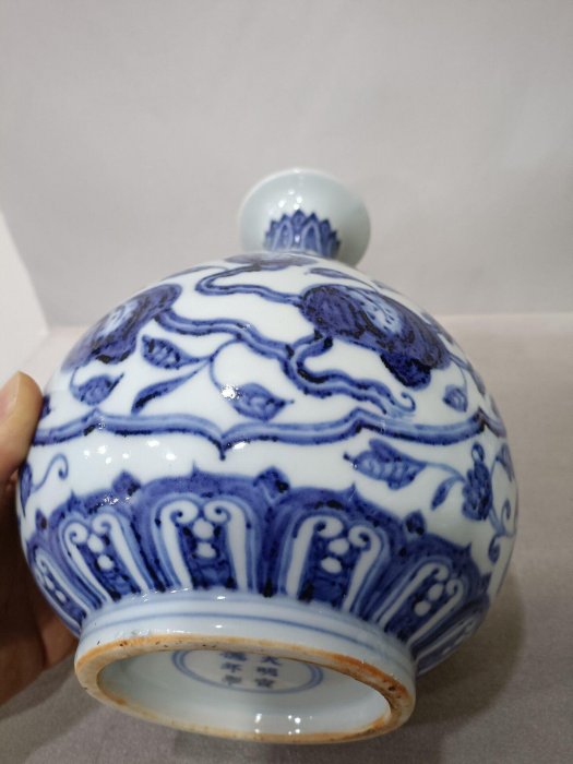 可議價海撈明宣德青花玉壺春瓶，品相以圖為準，整體保存不錯，青花發色