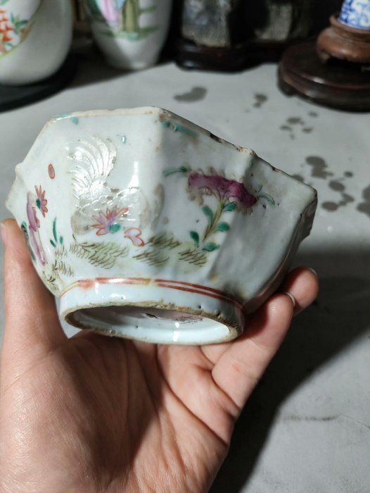 嚴選清代同治粉彩四方碗，古董級粉彩瓷器珍藏，完美口沿，直徑12.2厘米