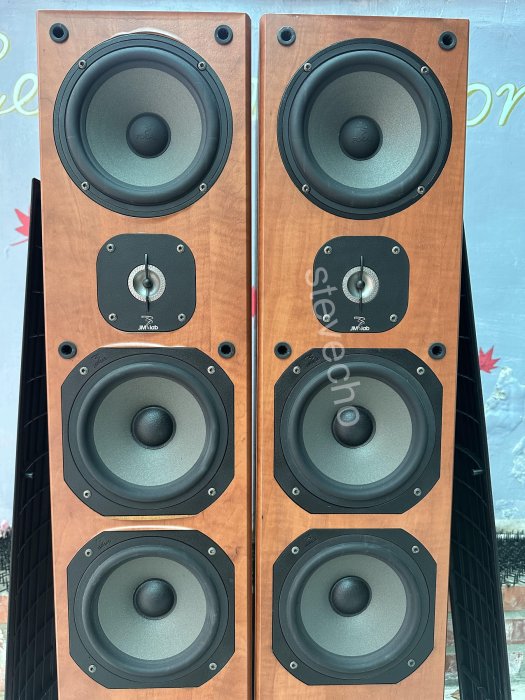 法國製Focal Jmlab Chorus 725 三音路四單體雙6.5吋低音落地喇叭聽音樂