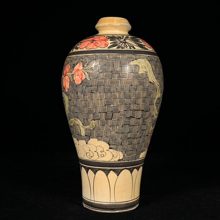 宋磁州窯彩繪嬰戲圖梅瓶，高27直徑14cm，260347 瓷器官窯汝窯【古雲