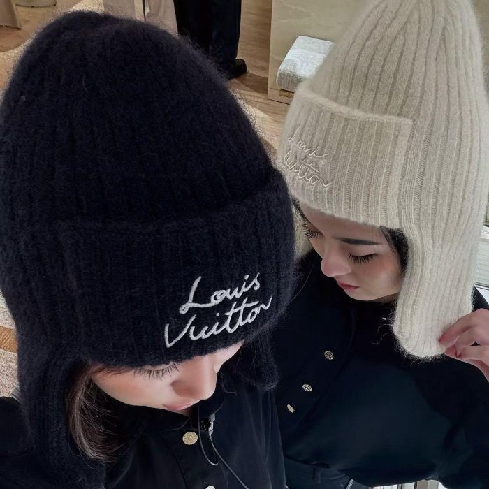 LV M97804 LV Script 帽子 太美必買????