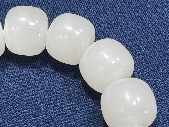 多藝多]頂級新疆和田羊脂白玉白度一級玉質溫潤細膩高密度老型珠16*15mm