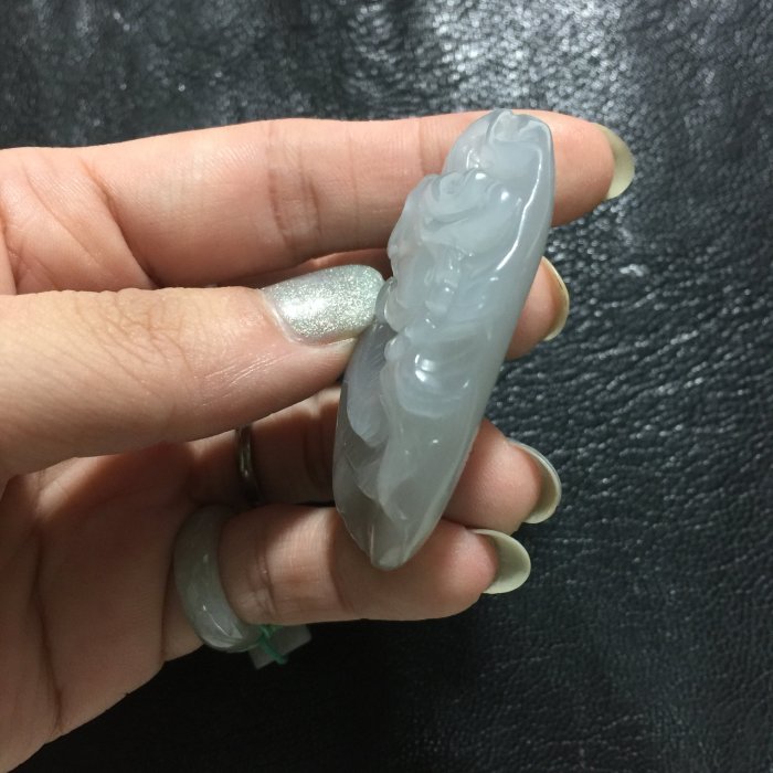 台灣現貨】90108新疆和田玉/且末料煙淡灰色/和田玉籽料/青海料【李瀅羽