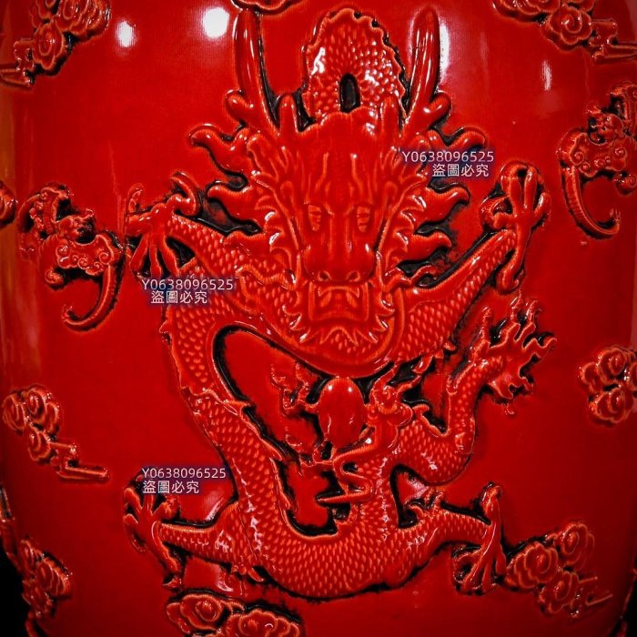 清乾隆紅釉雕刻五龍紋賞瓶；38x17；8580081947yyd 五彩青花琺瑯彩【古