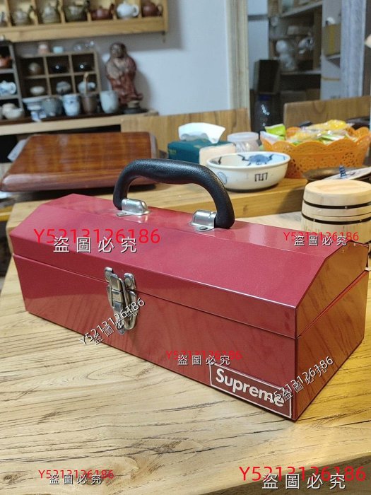シュプリーム メタルランチボックス ツールボックス 工具箱 レッド