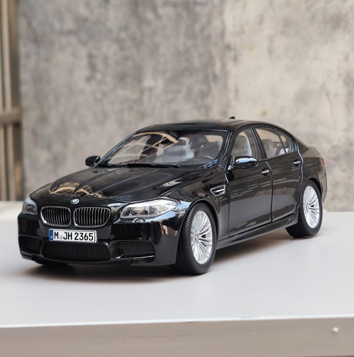 模型車模擬模型車PARAGON 18原廠寶馬M5 F10 BMW合金模擬汽車模型收藏 - Main Image