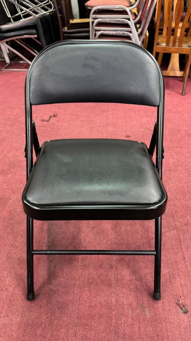 【非凡二手家具】黑色皮面折疊椅*折疊椅*課桌椅*折合椅*洽談椅*辦公椅