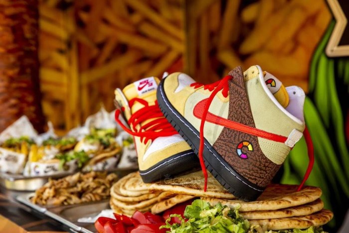 免運Color Skates x Nike SB Dunk High Kebab CZ2205-700【GL代購