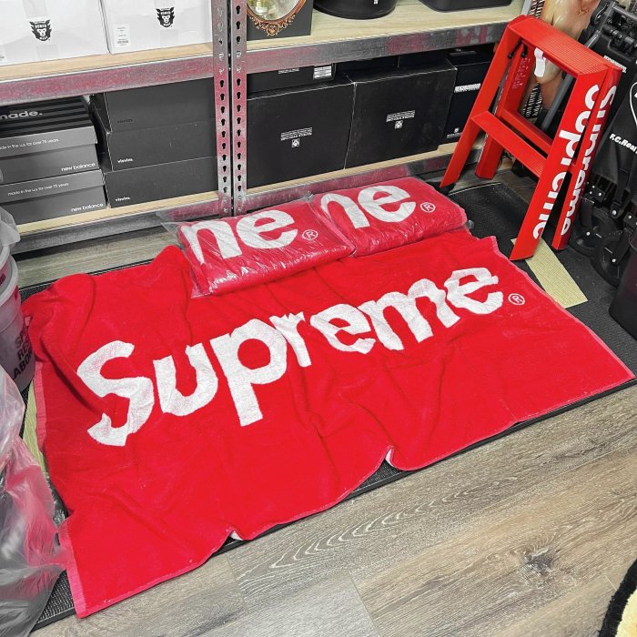 新品未使用 2013 S/S Supreme Beach Towel ビーチタオル BOX logo タオル 13SS SUPREME LOGO BEACH TOWEL ロゴ ビーチタオル レッド