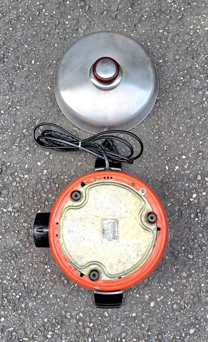 二手~TATUNG大同6人份電鍋TAC-06K(DR)~~304不銹鋼鍋蓋~~功能正常