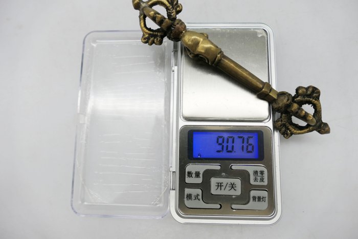 小蔡二手挖寶網)早期銅製藏傳佛教法器雕工精細四辨金剛杵擺件總重量約