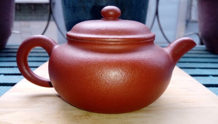 聽壺】中國宜興紫砂壺泥胎漂亮刻繪《神韻》梨皮泡茶品茗名家壺李