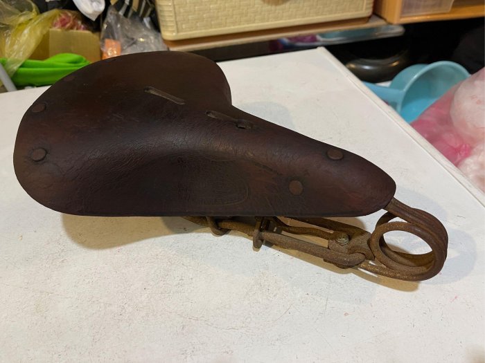 日本古董腳踏車牛皮椅