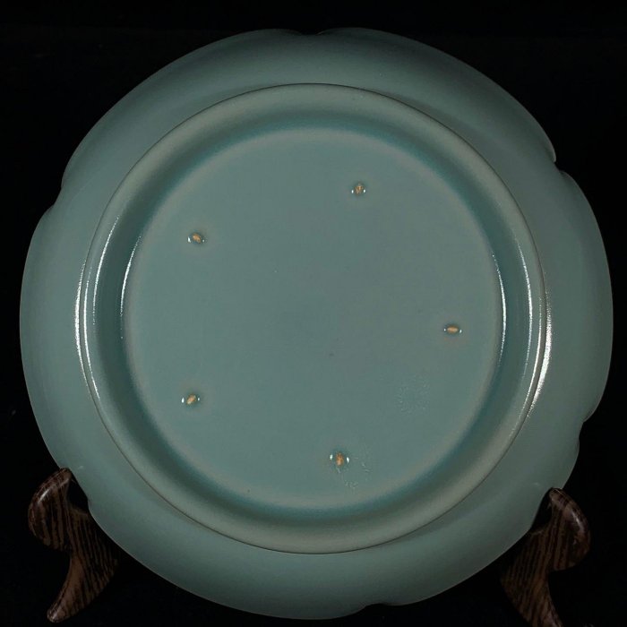 宋汝窯刻雙魚紋葵口洗，高4.5直徑18cm 舊藏古董古玩【古今臻坊】-6563