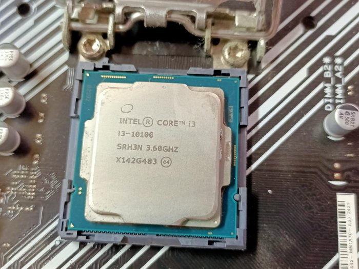 PCパーツ Intel Core i3-10100 2個