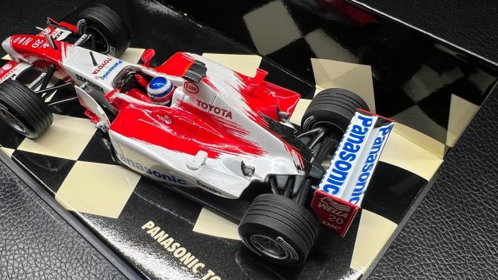 Minichamps F1車模嚴選Panasonic Toyota Racing TF103 O. Panis合金