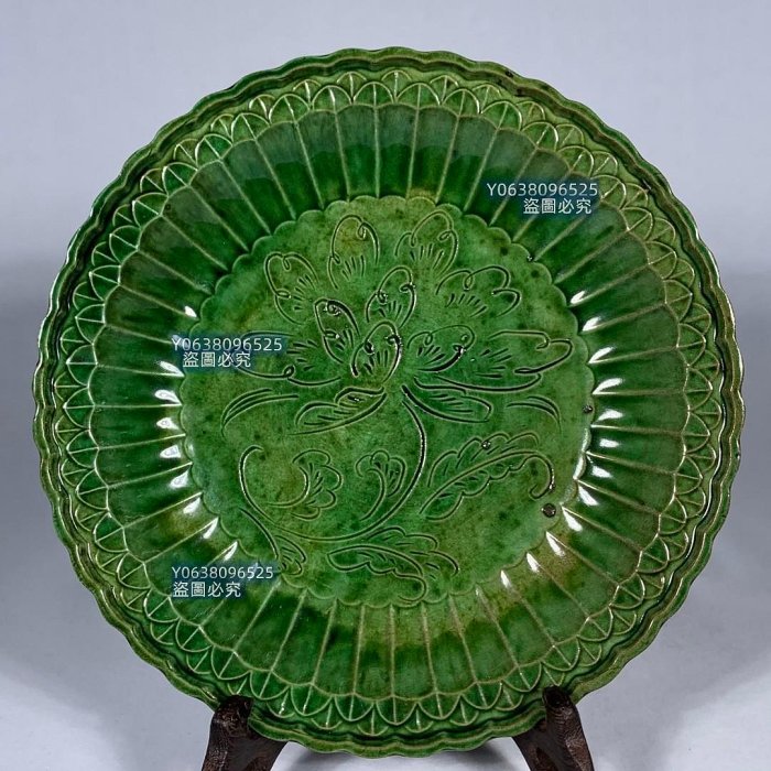 宋定窯綠釉花卉紋花口盤，高3直徑20cm，350991 官窯汝瓷建窯【古雲