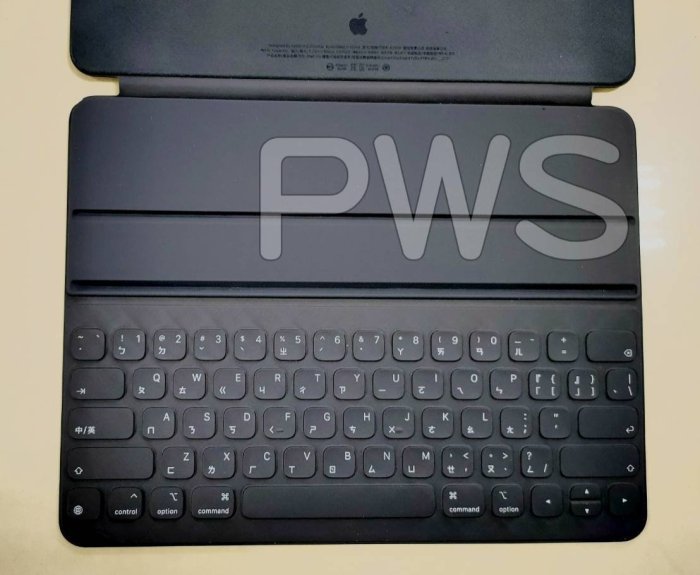 【美品】Apple iPad ProSmartKeyboard A2039 楽天市場】Apple 純正 Smart Keyboard Folio A2039 US配列