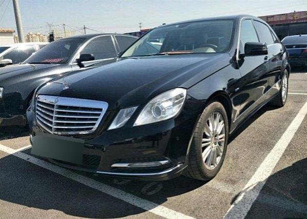 2011 Benz/賓士  E-Class  E200 6wkm