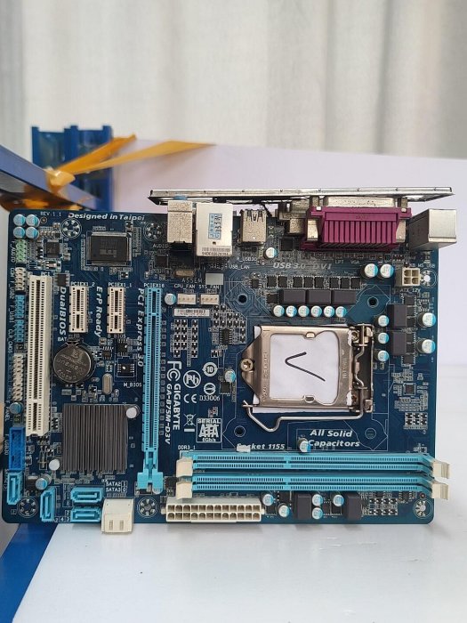 【小新代購】B75主板，技嘉b75M-d3v，d2v，d2p小板，華碩B75M-A，LX PLUS，1155針主板，接口功能完好，