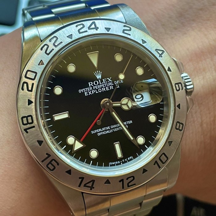 勞力士 Rolex Explorer II 16570 奶黃色 [交流]