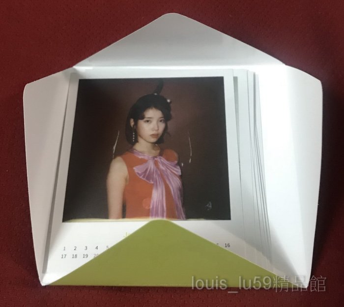 IU「SMASH HITS 2」Smash Hits 2:　台湾特別盤 IU/Smash Hits 2: Stories Between U&I (台湾特別盤) ［2CD+DVD］