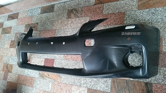 LEXUS CT200H-2011 全新原廠件 前保桿 大燈清洗器外蓋 一邊1000