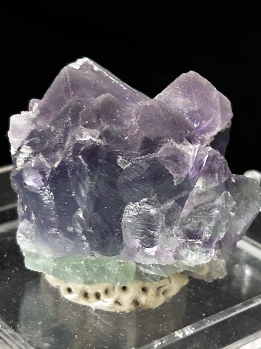 紫水晶(八面体) 光遇礦石- 浙江八面體紫螢石濃郁紫羅蘭頂輪第7脈輪靈性之輪天然礦石C164