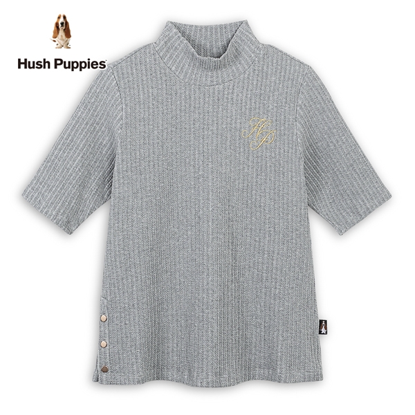 Hush Puppies 上衣 女裝HP刺繡半高領扣飾五分繡上衣