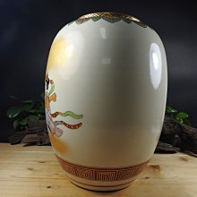 源藝】日本九谷燒花瓶手寫落款九谷龍山金襴手純手工彩繪七福神圖老件瓷