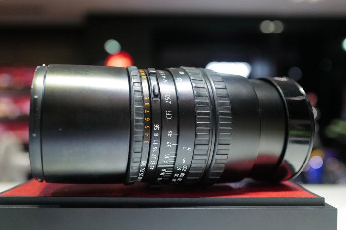 日光徠卡】Hasselblad Carl Zeiss Sonnar T* CFi 250mm f/5.6