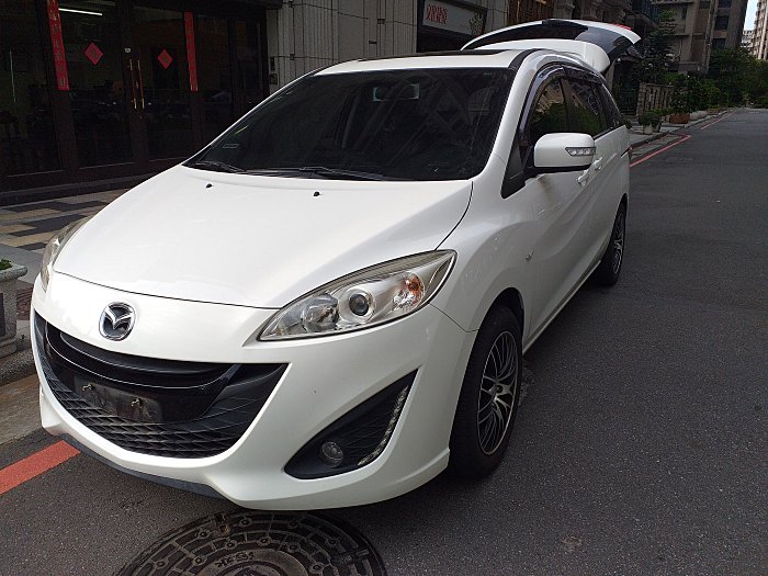 2015年MAZDA5 七人座 側滑門方便上下車 全家人一起出遊 推推
