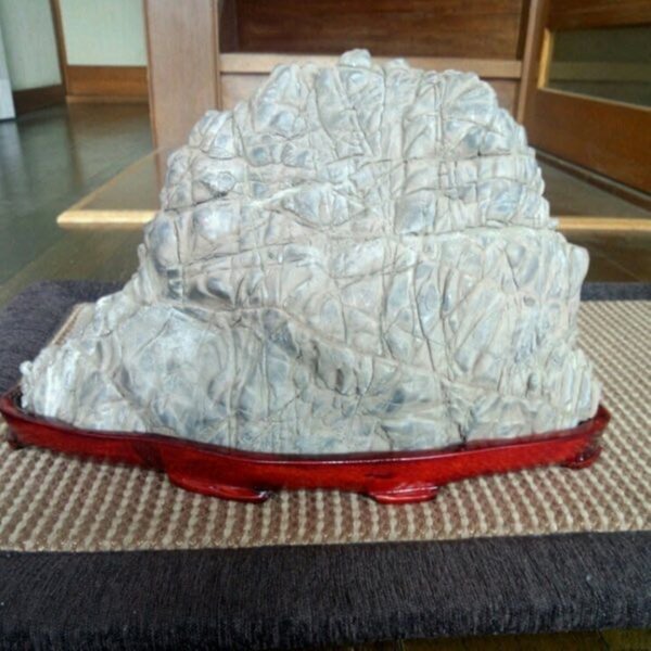 日本回流--鑑賞石盆石水石.. 重7、2公斤高22公分横36公分厚11公分