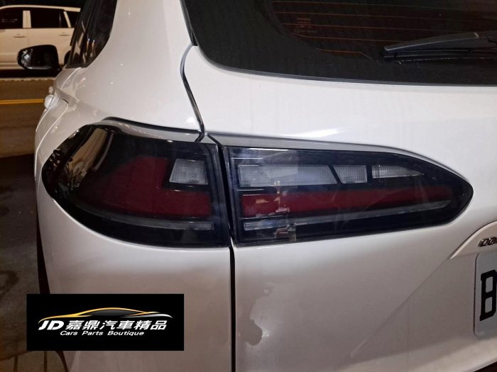 ~~ADT.車燈.車材~~豐田 COROLLA CROSS CC LED光條 燻黑殼 尾燈 後燈 流水方向燈